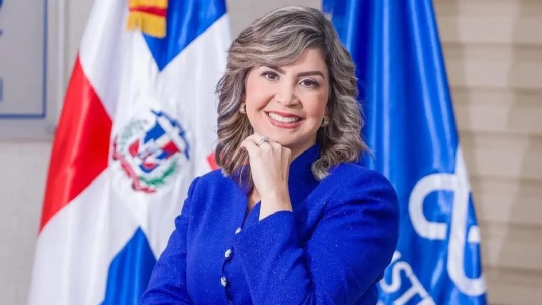 CDN-Ratifican-a-Rosalba-Ramos-en-el-cargo-de-Fiscal-Titular-del-DN-1-1536x865.jpg