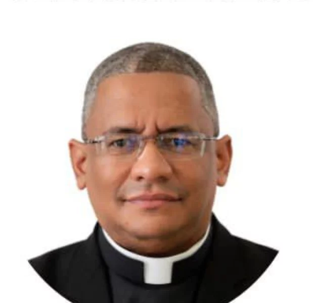 El-padre-Andres-Amauri-Rosario-Henriquez