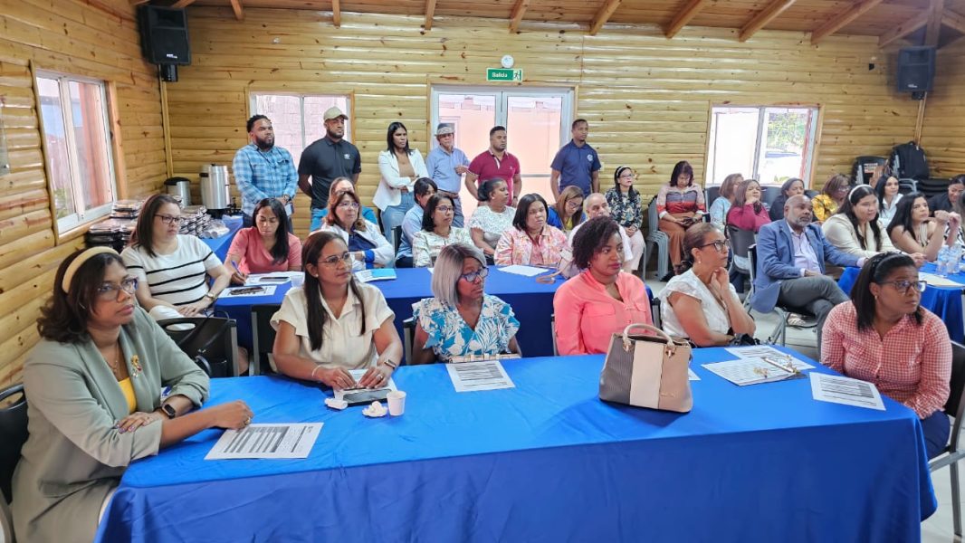 Jornada-formativa-en-el-Servicio-Regional-de-Salud-Ozama-SRSO-Foto-SRSO