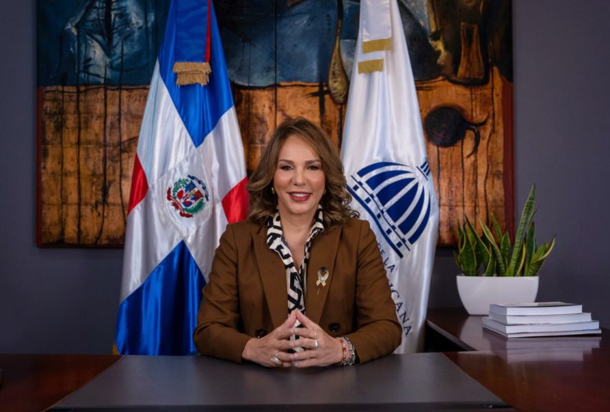 Milagros-German-ministra-de-Cultura-1-1170x791