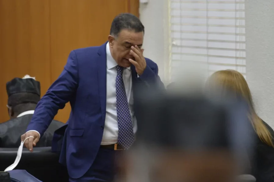 defensa-de-alexis-medina-plantea-no-se-le-puede-perseguir-penalmente-por-actos-administrativos-dpolanco-scaled-1-1536x1025-1-1024x683